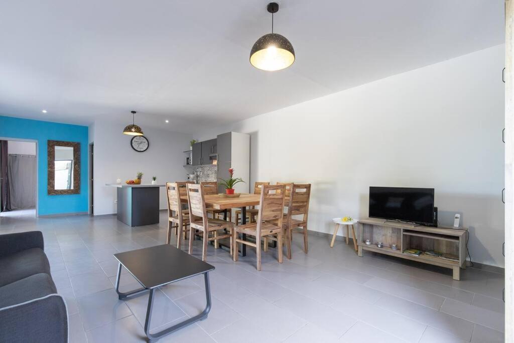 סן-פייר Villa Benjoin St-Pierre Piscine Chauffee Et Mer מראה חיצוני תמונה